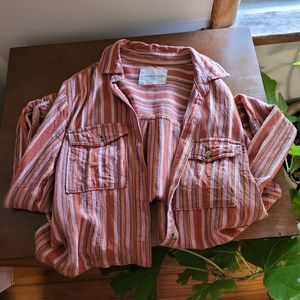 🍋Aeropostale cropped button up🍋